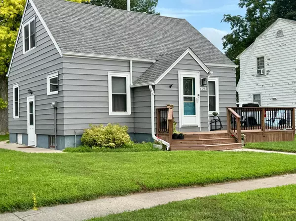 Worthington, MN 56187,908 Smith AVE