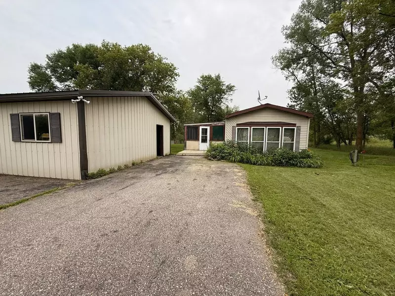 25376 Brandy Lake RD, Detroit Lakes, MN 56501