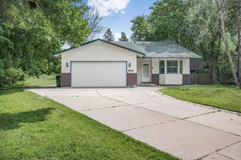 Maple Grove, MN 55369,6522 Kilmer LN N