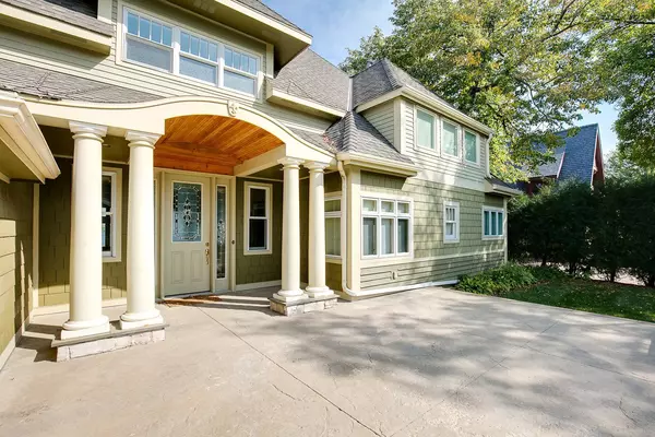 Shorewood, MN 55331,26170 Birch Bluff RD