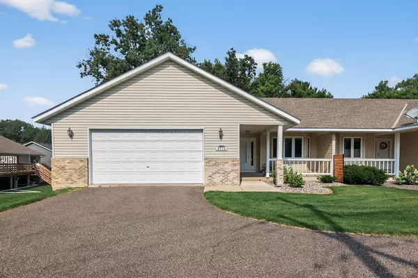 Coon Rapids, MN 55433,8710 E River RD NW