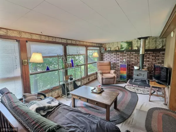 South Haven, MN 55382,6157 Quinn AVE NW
