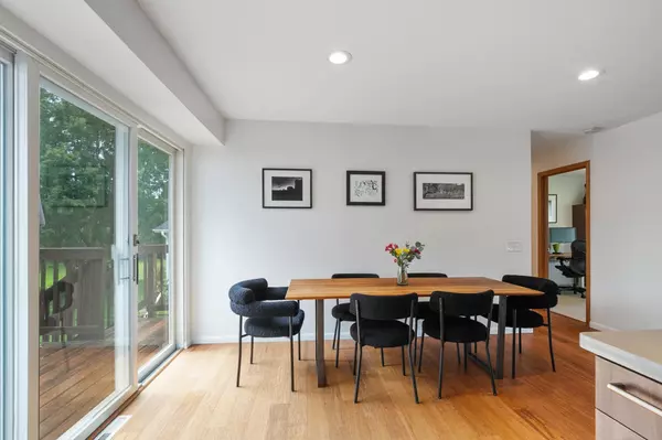 Burnsville, MN 55337,2405 Friendship LN