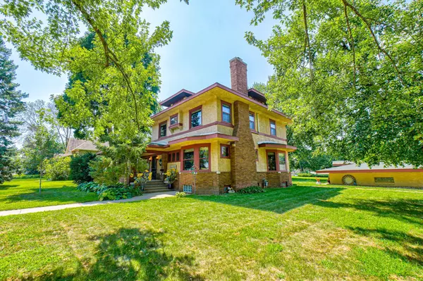 Stillwater, MN 55082,1104 4th ST S