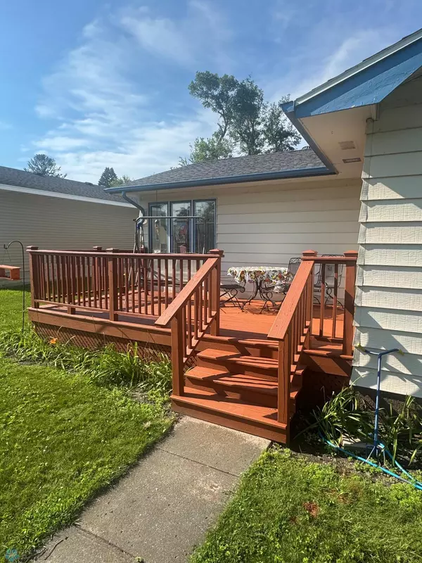 Galesburg, ND 58035,306 E Dakota AVE