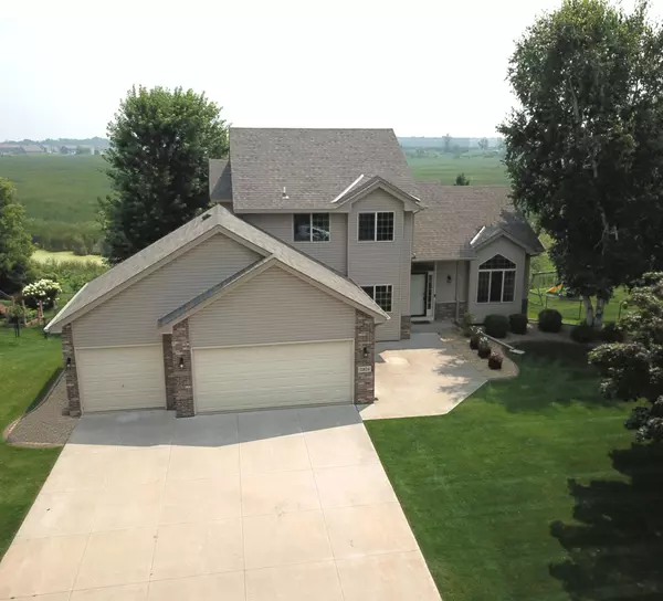 Rogers, MN 55374,13824 Bluewing DR