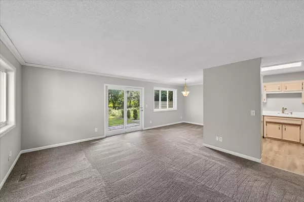 Bloomington, MN 55437,5392 W Old Shakopee CIR