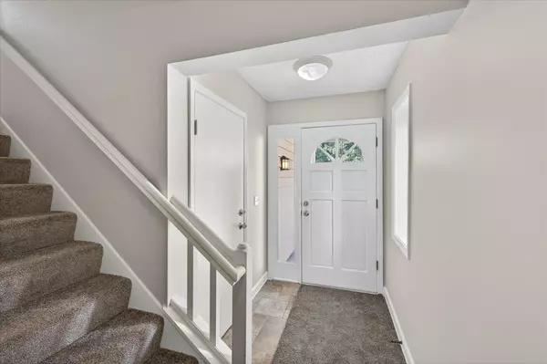 Bloomington, MN 55437,5392 W Old Shakopee CIR