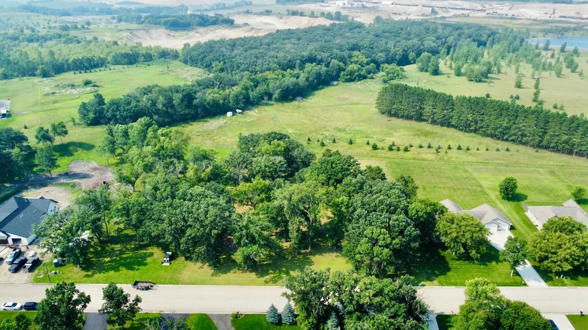 Detroit Lakes, MN 56501,1486 Long Lake DR