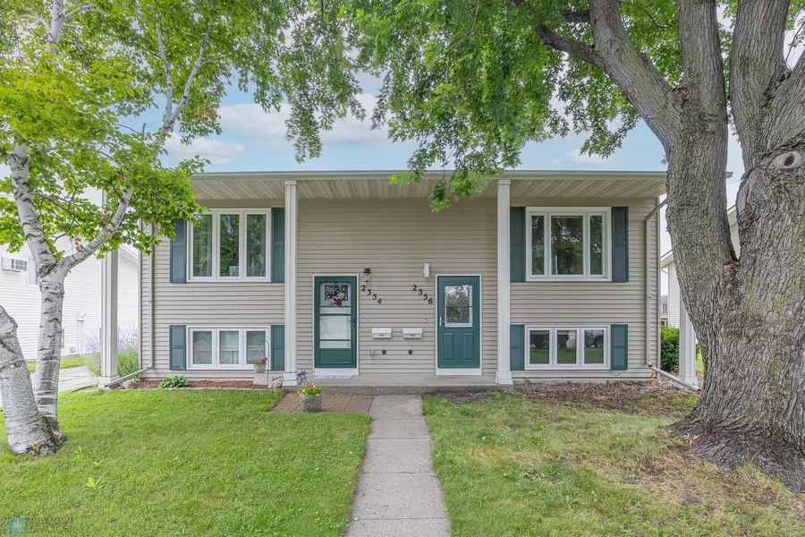 2356 20th AVE S, Fargo, ND 58103