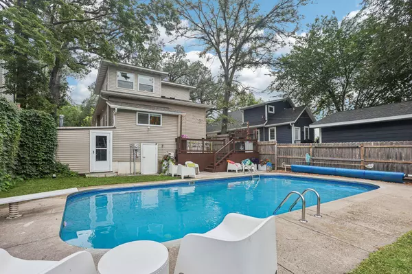 Minneapolis, MN 55416,4225 France AVE S