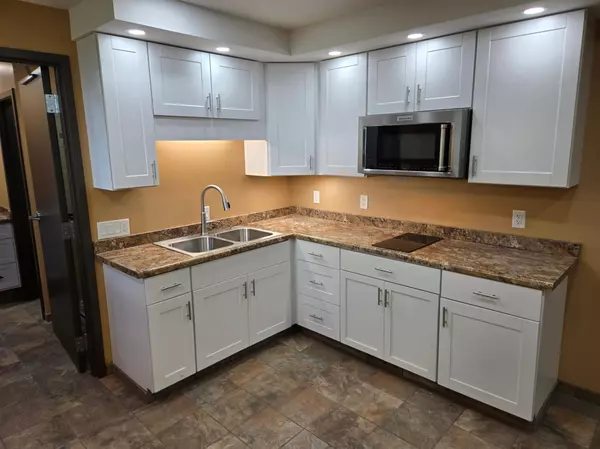 Crosslake, MN 56442,34487W Retriever RD