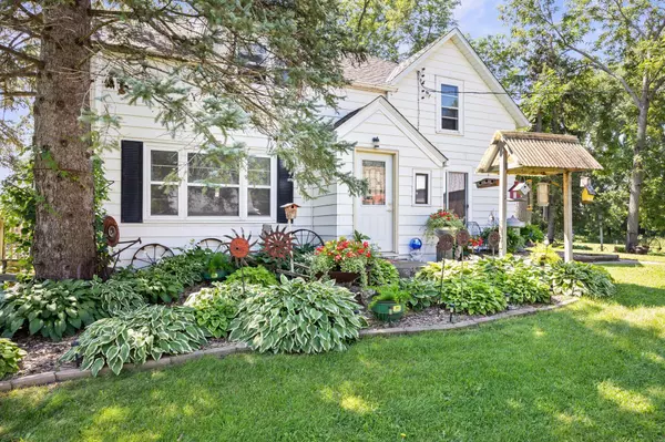 Hutchinson, MN 55350,22447 150th ST