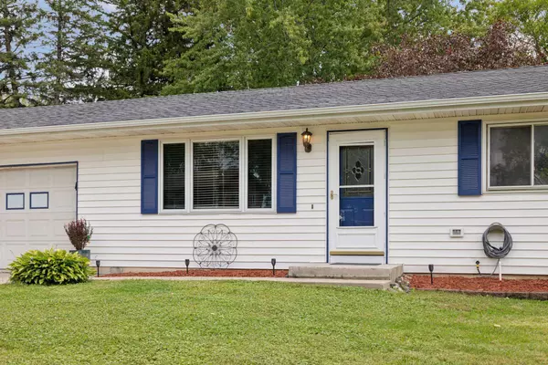 Lonsdale, MN 55046,414 4th AVE SW