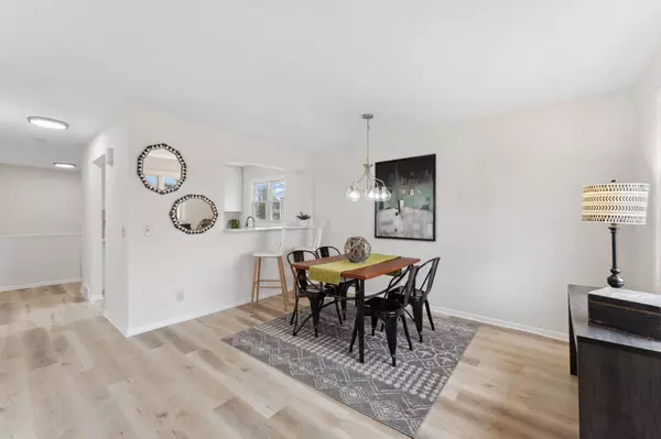 Long Lake, MN 55356,304 Lakeview AVE