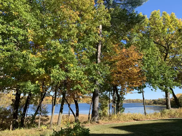 Bloomington, MN 55438,8967 Mariabo CIR