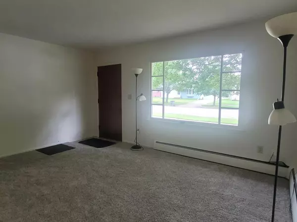 Moorhead, MN 56560,1814 10th AVE N