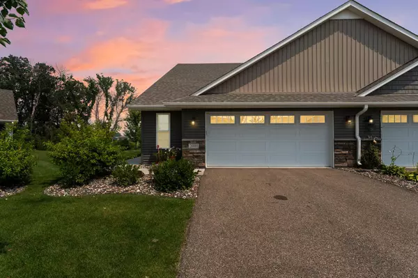 20089 Fitzgerald CIR N, Forest Lake, MN 55025
