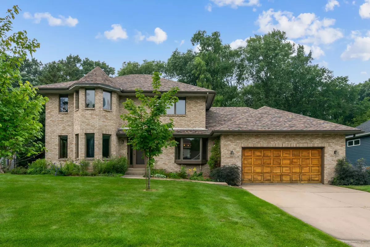 Vadnais Heights, MN 55127,3693 Oak Creek DR W