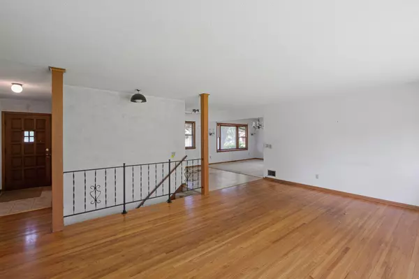 Fridley, MN 55432,6631 Jackson ST NE