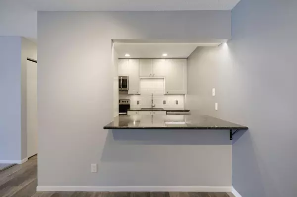 Plymouth, MN 55441,35 Nathan LN N #203