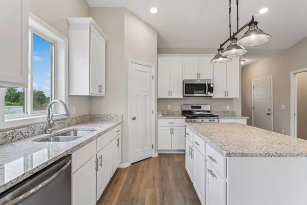 Hugo, MN 55038,4905 Evergreen DR N