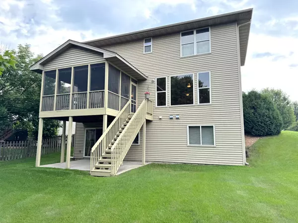 Brooklyn Park, MN 55443,10003 Scott AVE N