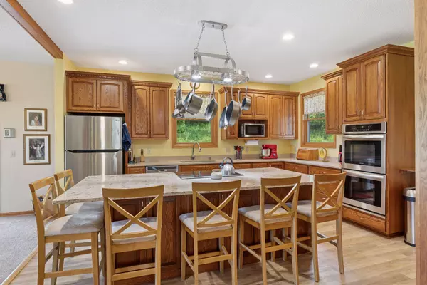 River Falls, WI 54022,241A Glen CIR