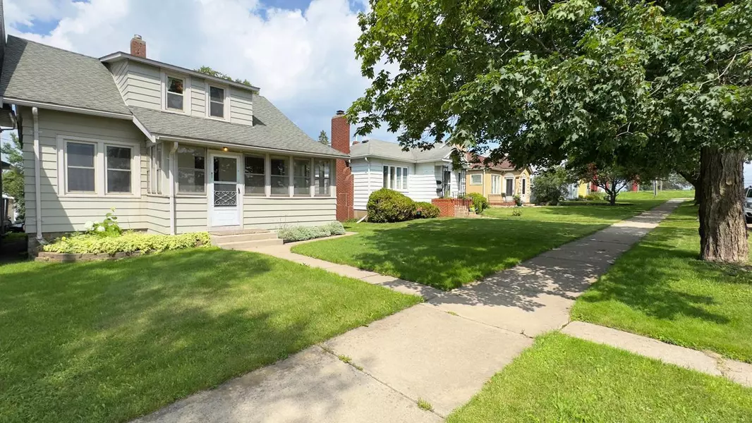 817 Harrison ST, Eveleth, MN 55734