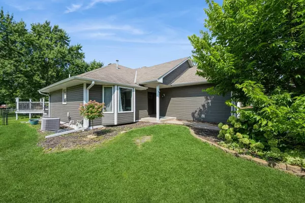 9121 Loch Lomond BLVD, Brooklyn Park, MN 55443