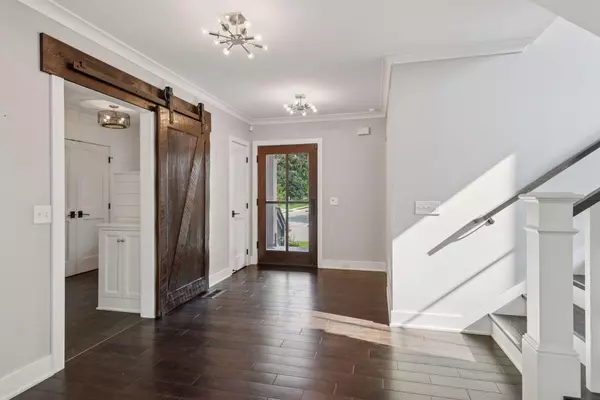 Edina, MN 55416,4401 Littel ST