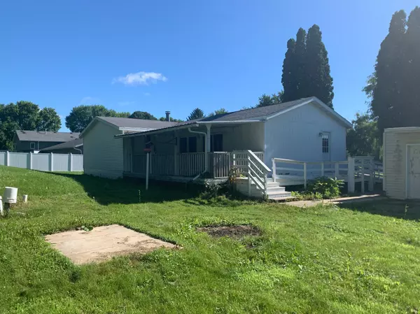 Oronoco Twp, MN 55960,1445 1st AVE SW