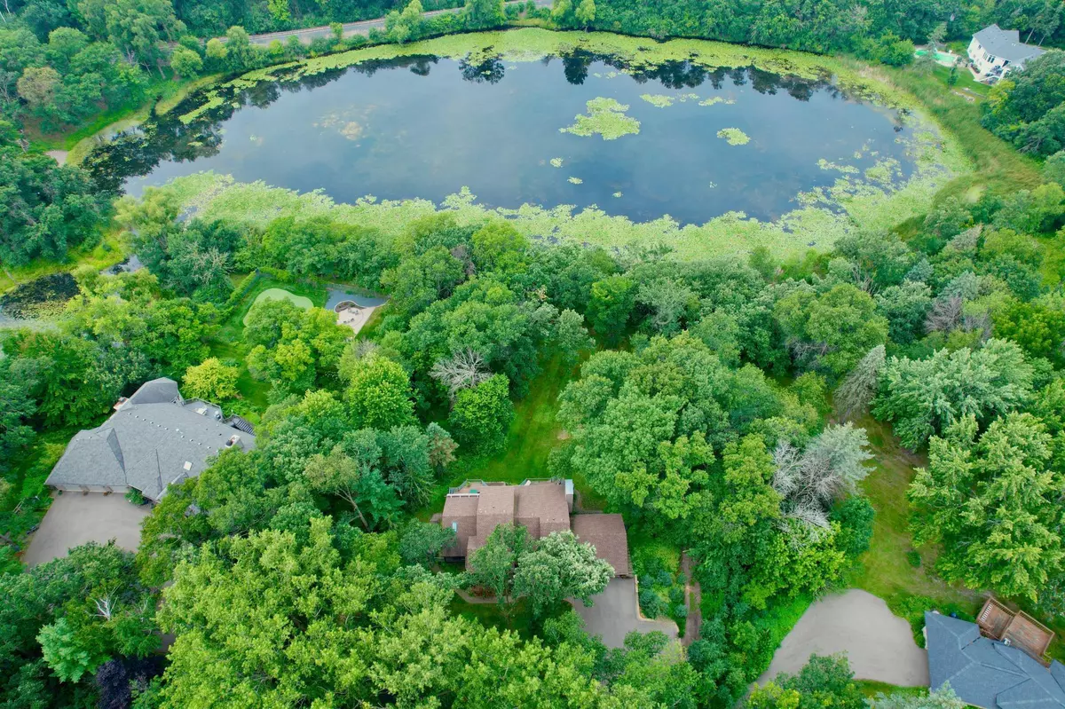 Bloomington, MN 55437,8910 Southwood DR