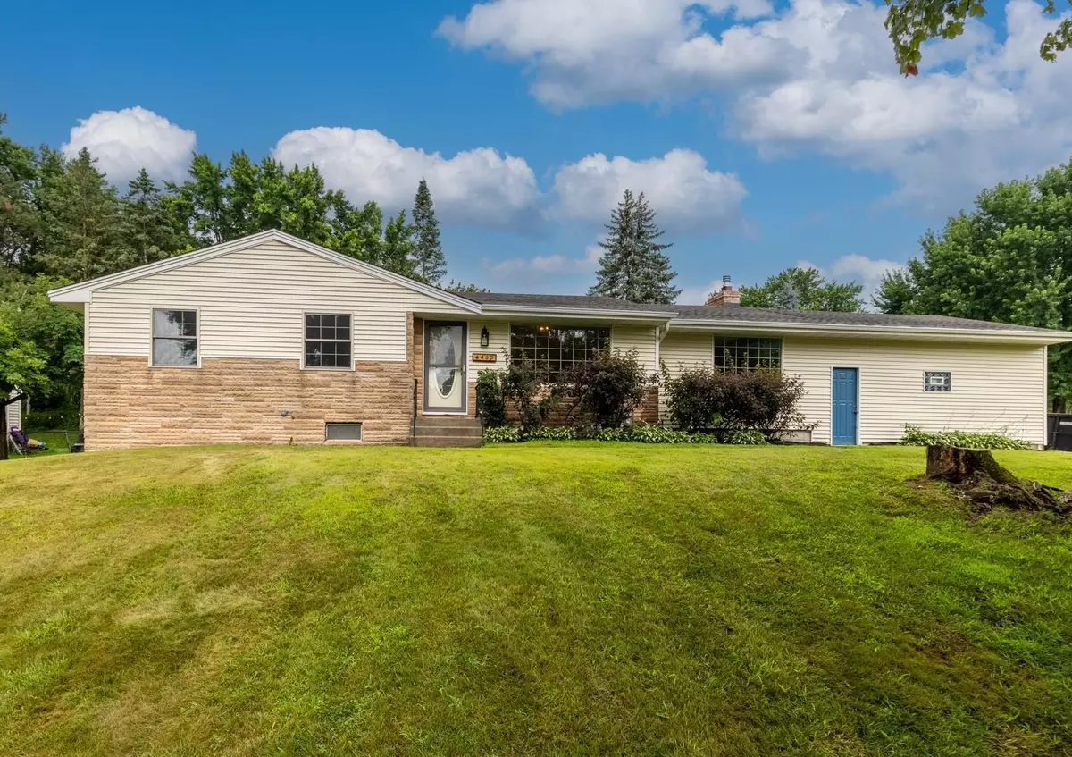 Woodbury, MN 55125,6465 Edgewood AVE