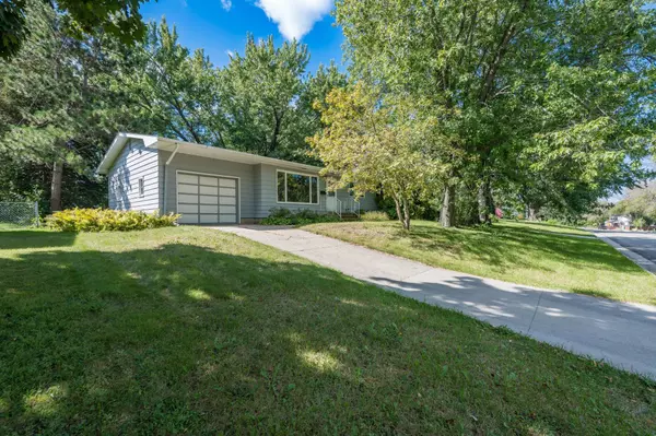 Faribault, MN 55021,1503 Highland PL