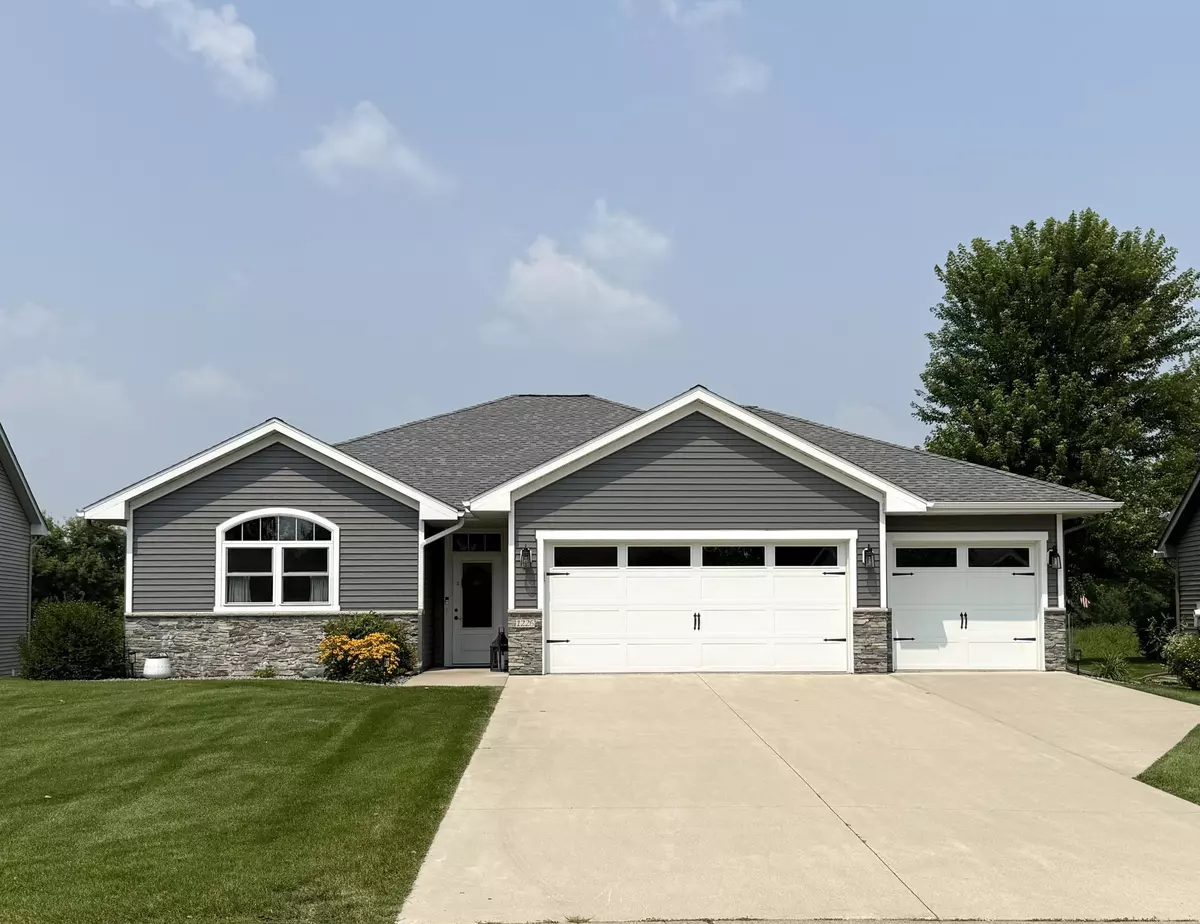 Annandale, MN 55302,1226 Cypress DR W
