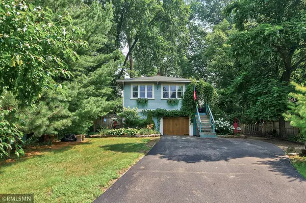 Mahtomedi, MN 55115,186 Dartmoor RD