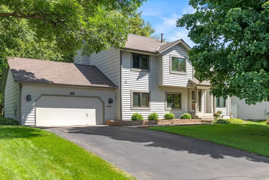 4172 Countryview DR, Eagan, MN 55123