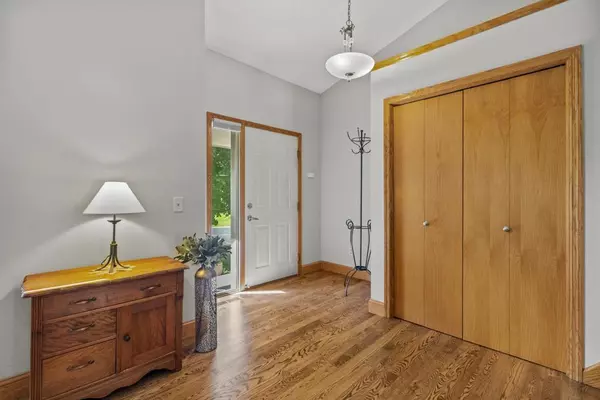 Eagan, MN 55123,4172 Countryview DR