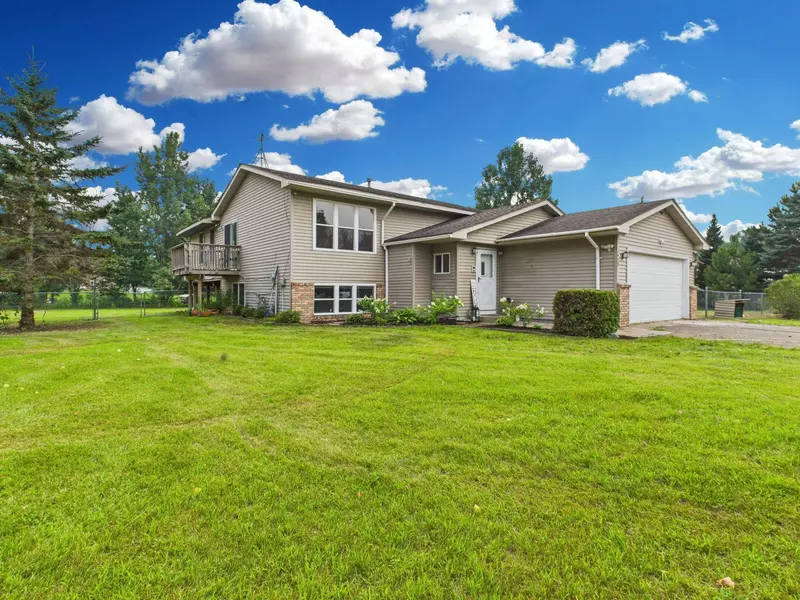 4921 Evergreen CT, North Branch, MN 55056
