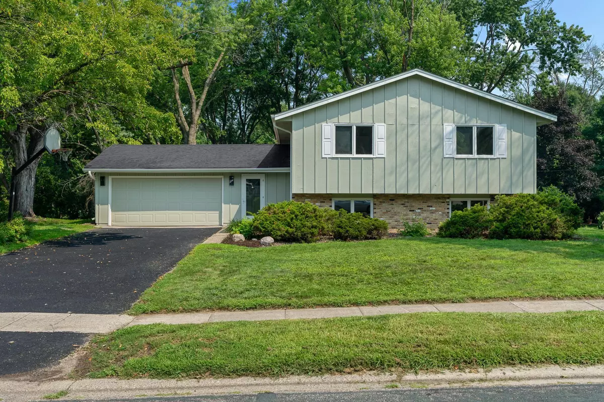 Bloomington, MN 55438,6000 W 105th ST