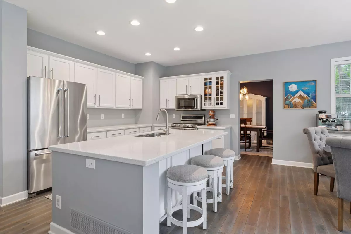 Inver Grove Heights, MN 55077,9151 Tyne LN