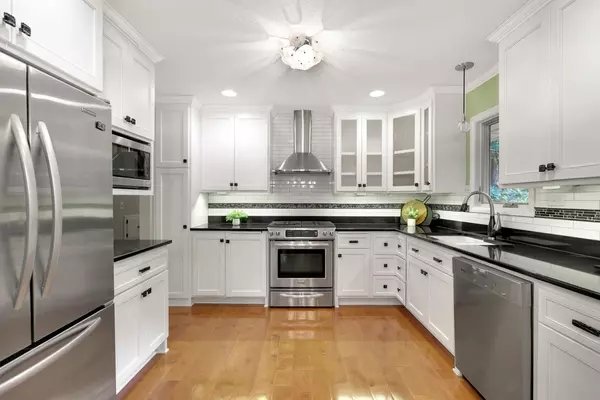 17500 Jonquil AVE, Lakeville, MN 55044