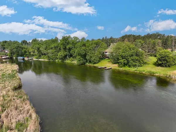 Ottertail, MN 56571,43394 Long Lake LN