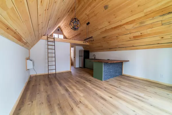 Askov, MN 55704,61128 Fleming LOOP S