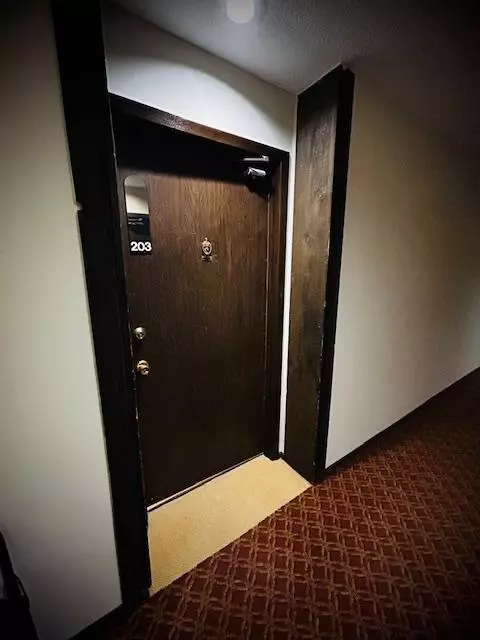 Edina, MN 55435,7350 York AVE S #203