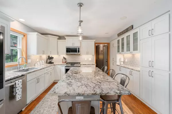 White Bear Lake, MN 55110,4987 Campbell AVE