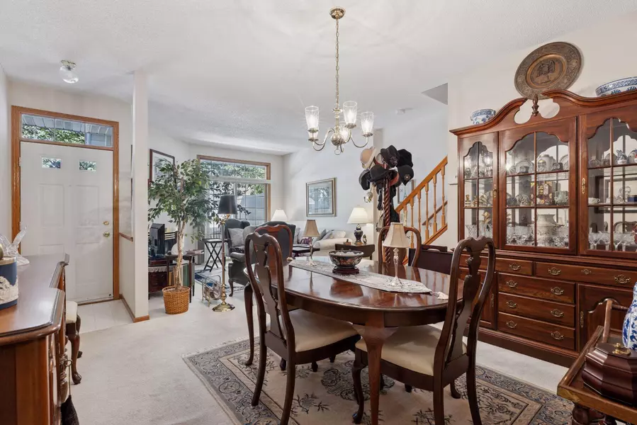 2704 Mallard DR #0, Woodbury, MN 55125