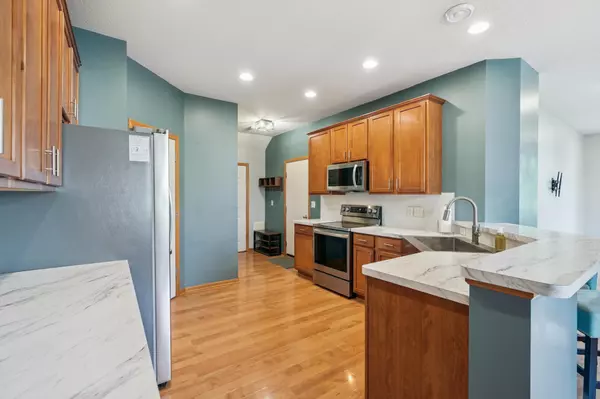 Rochester, MN 55901,5902 Camellia CT NW