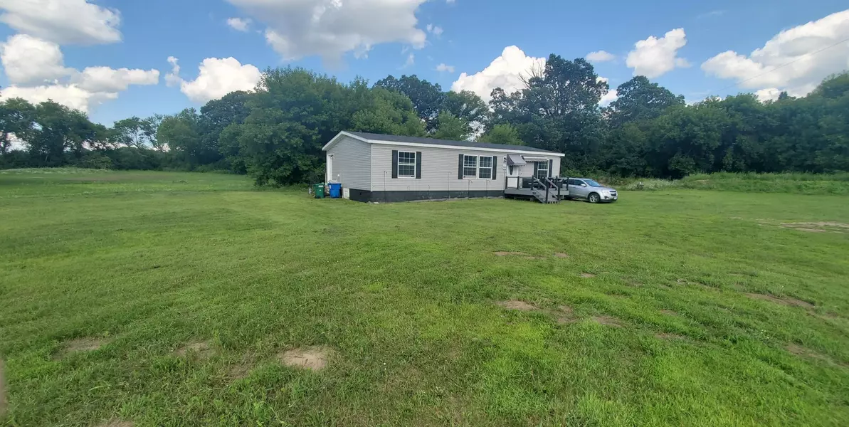 27939 Forest BLVD, Wyoming, MN 55092